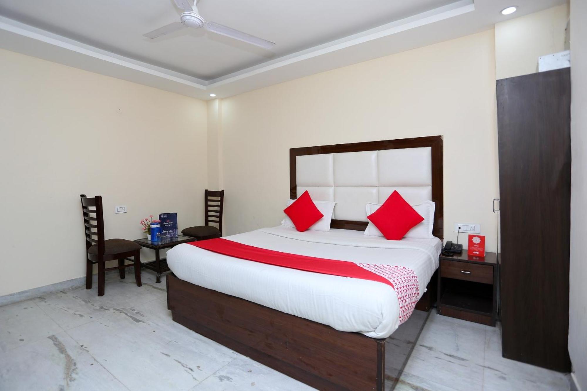 Hotel O Le Mount Yeni Delhi Dış mekan fotoğraf