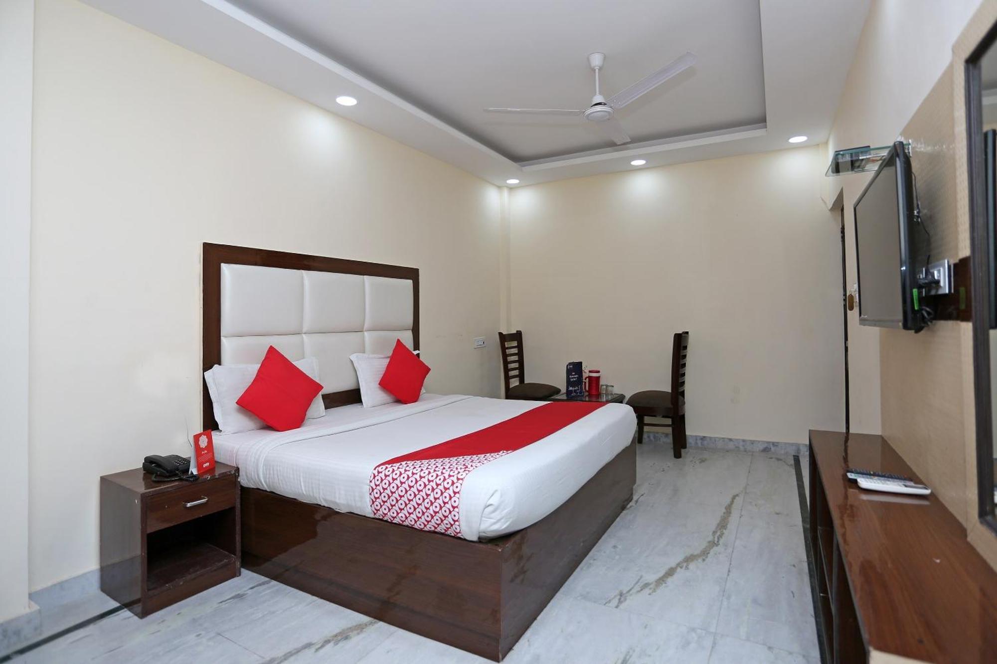 Hotel O Le Mount Yeni Delhi Dış mekan fotoğraf